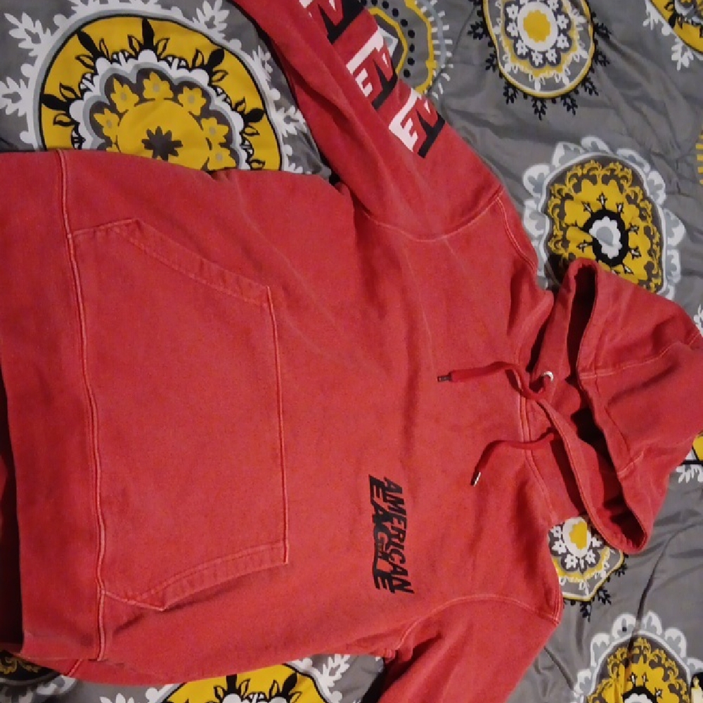 American Eagle Coral Hoodie